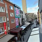 Katriens Casino View *