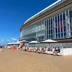 Katriens Casino View *